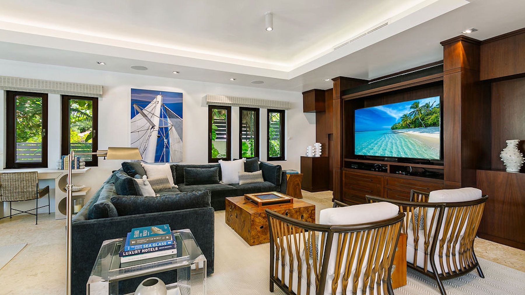 Nevaeh Villa villa photo.
